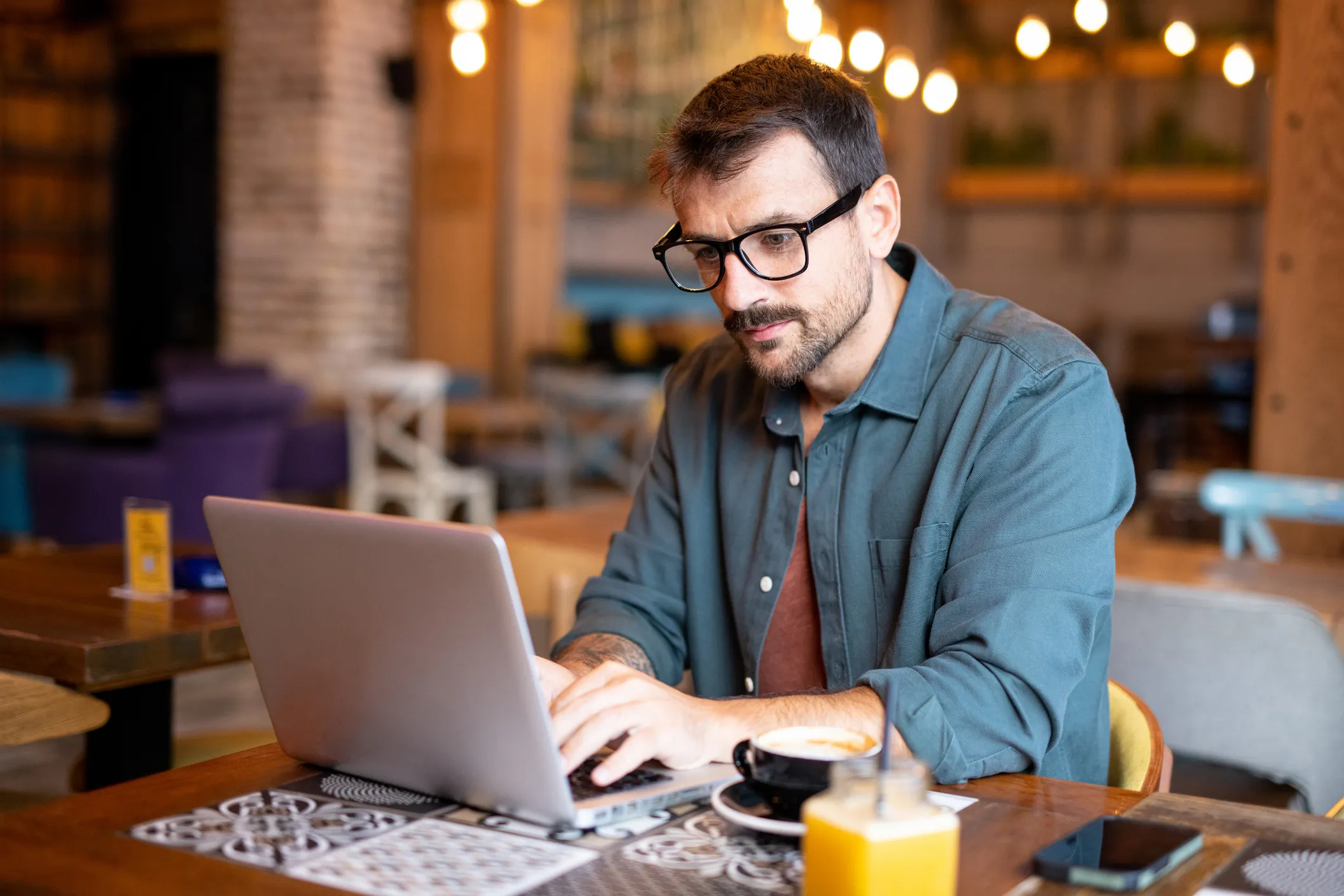 Man using a laptop
